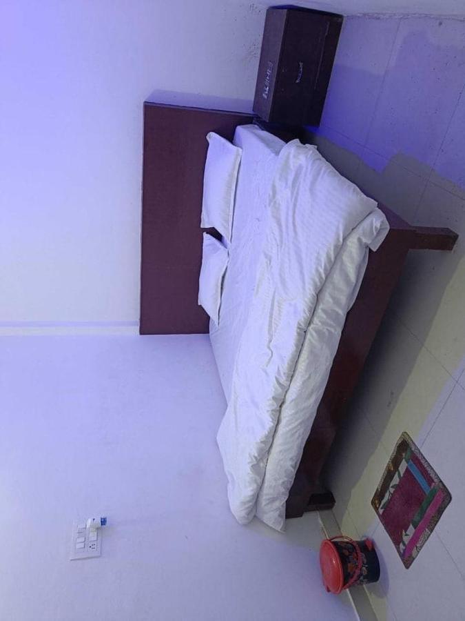Oyo Pandey Ji Guesthouse Gorakhpur Exteriér fotografie